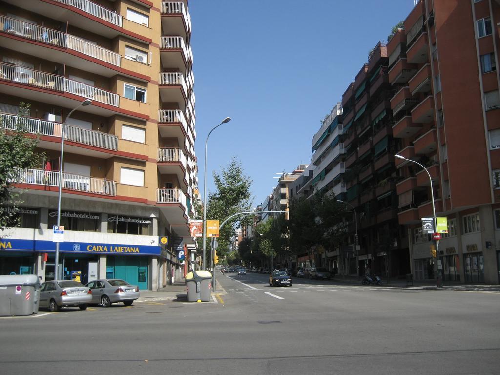 Marbel 2 Apartment Barcelona Bagian luar foto