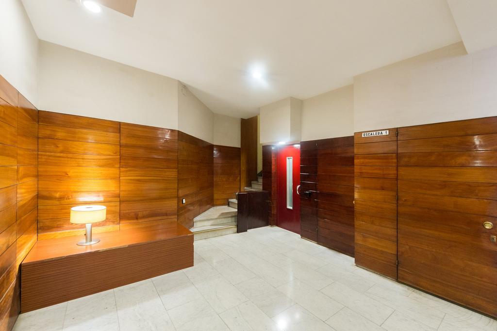 Marbel 2 Apartment Barcelona Bagian luar foto